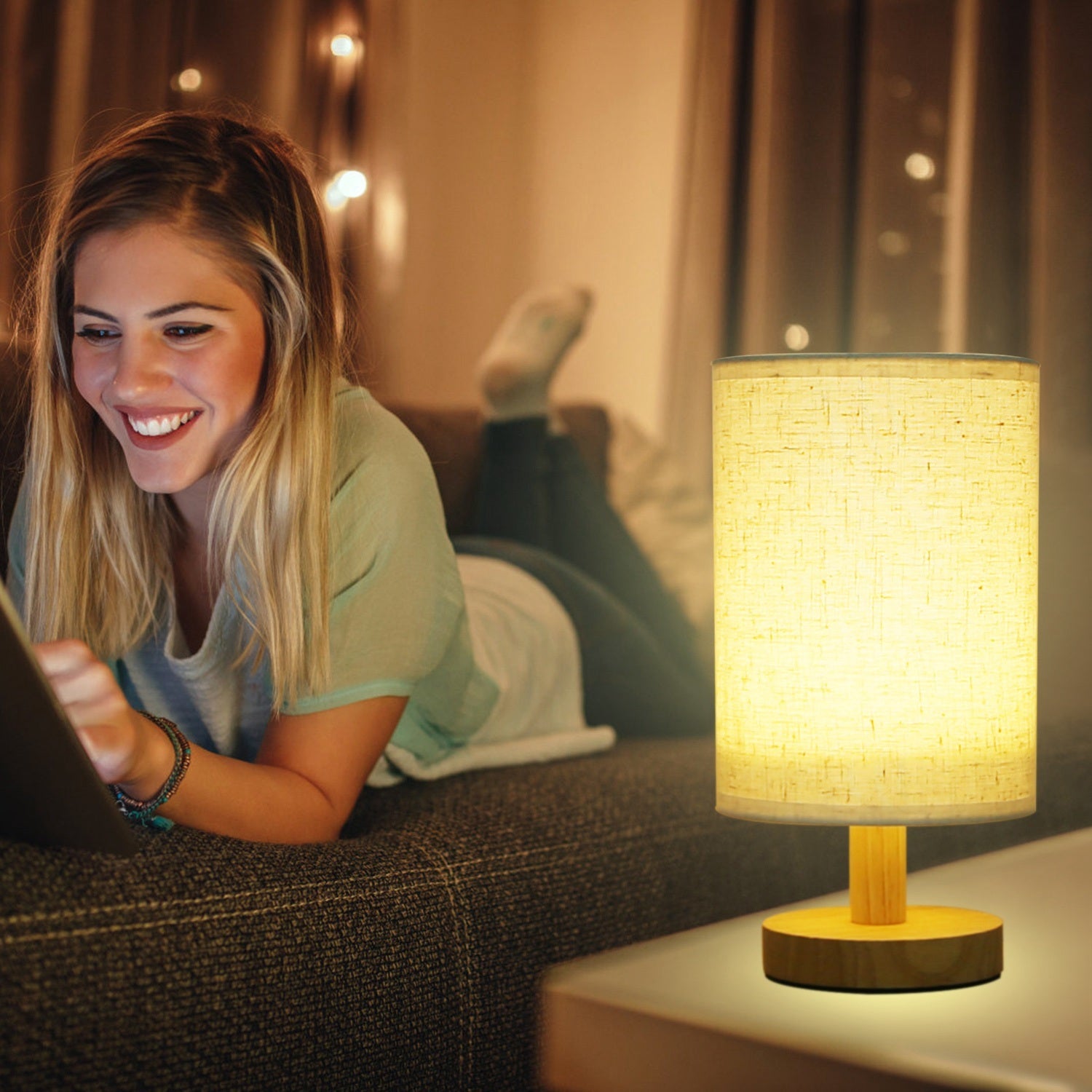 Warm White Bedside Lamp – Modern USB Plug Night Light for Cozy Bedrooms